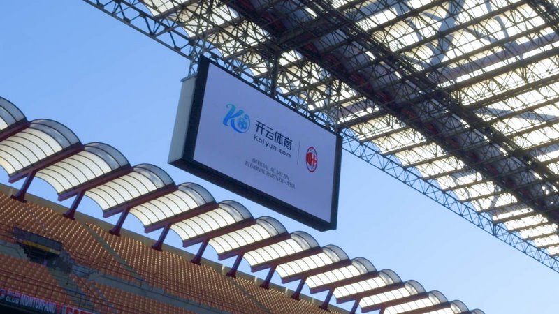 尼在国际攀